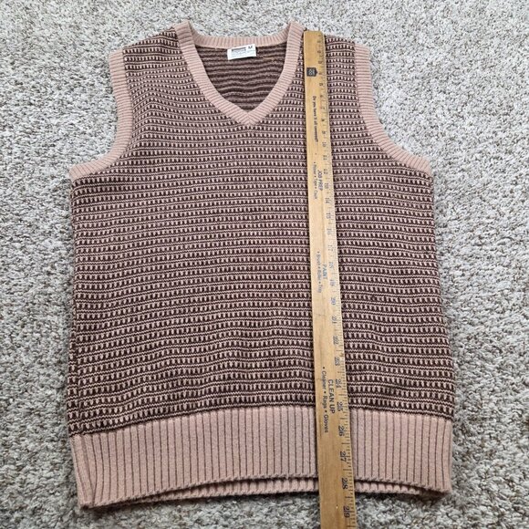 Vintage Montgomery Ward Sweater Vest Mens Medium Brown 100% Acrylic Knit - Picture 4 of 6